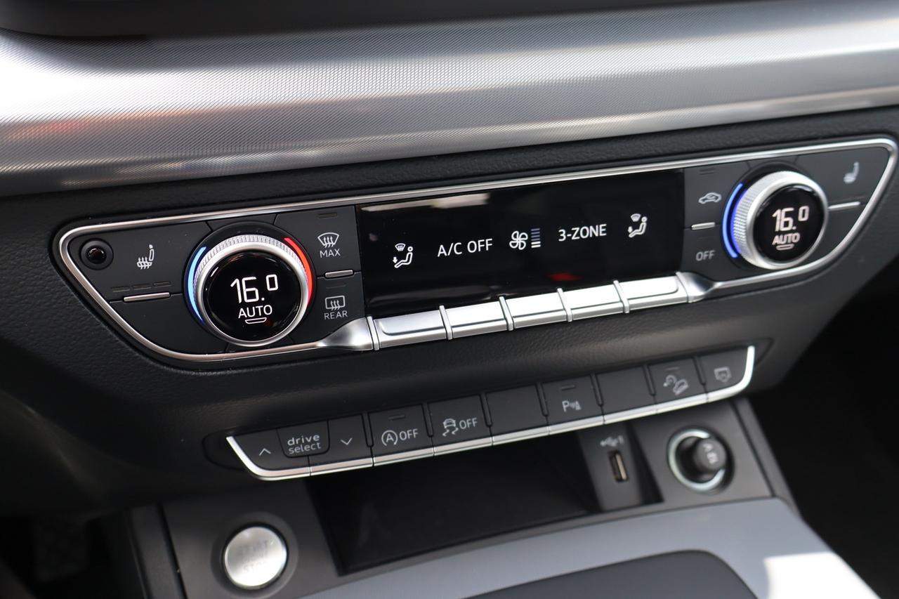 2022 Audi Q5 2.0T Progressiv Quattro Photo