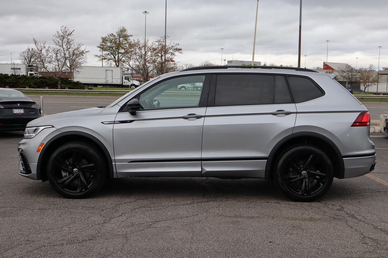 2023 Volkswagen Tiguan Comfortline R-Line Black 4MOTION   Well Maintained Photo