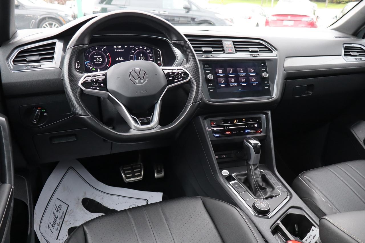2023 Volkswagen Tiguan Comfortline R-Line Black 4MOTION   Well Maintained Photo
