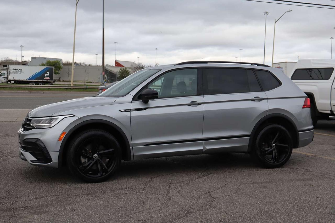 2023 Volkswagen Tiguan Comfortline R-Line Black 4MOTION   Well Maintained Photo2