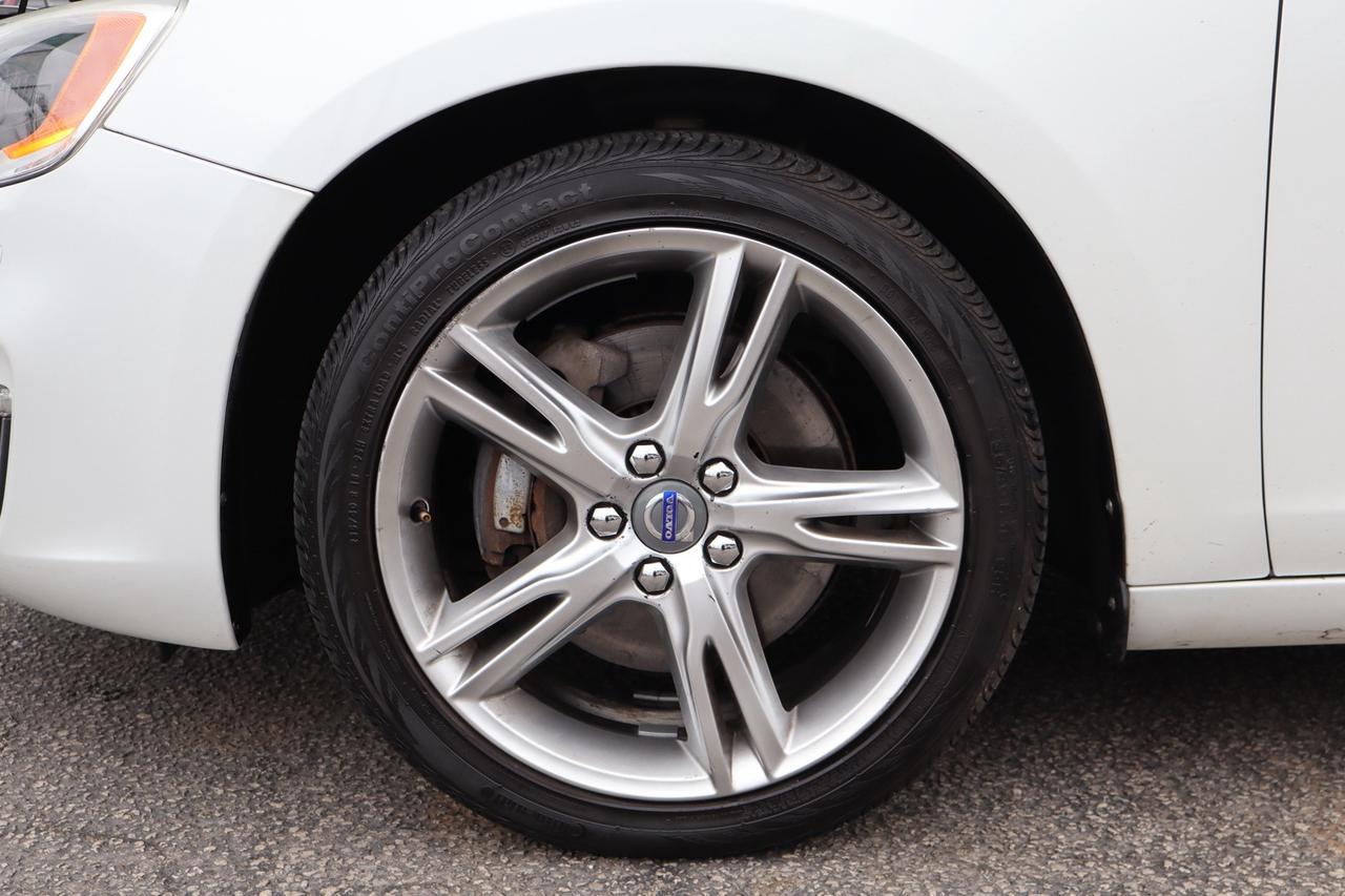 2016 Volvo S60 T5 PREMIER   AWD   SAFETY INCLUDED Photo