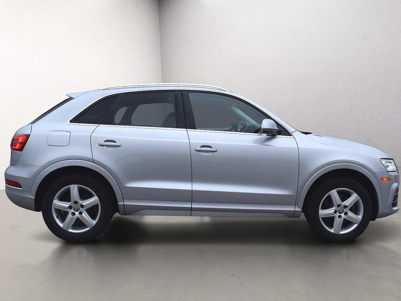 2016 Audi Q3 Progressiv AWD Navi Panoramic Sunroof Photo