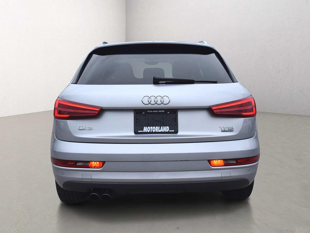 2016 Audi Q3 Progressiv AWD Navi Panoramic Sunroof Photo