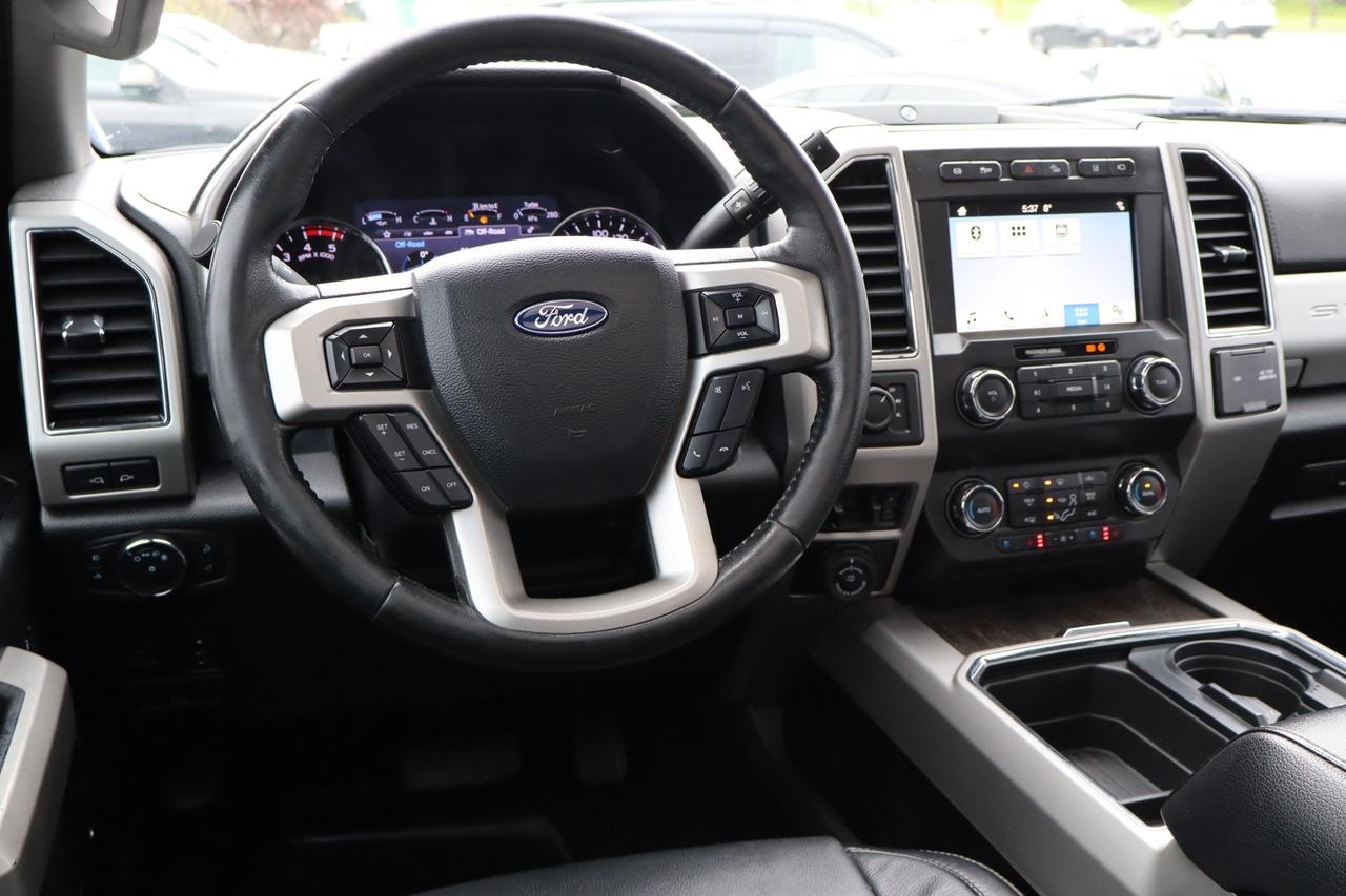 2020 Ford F-250 LARIAT Crew Cab 4WD Diesel Powerstroke Photo