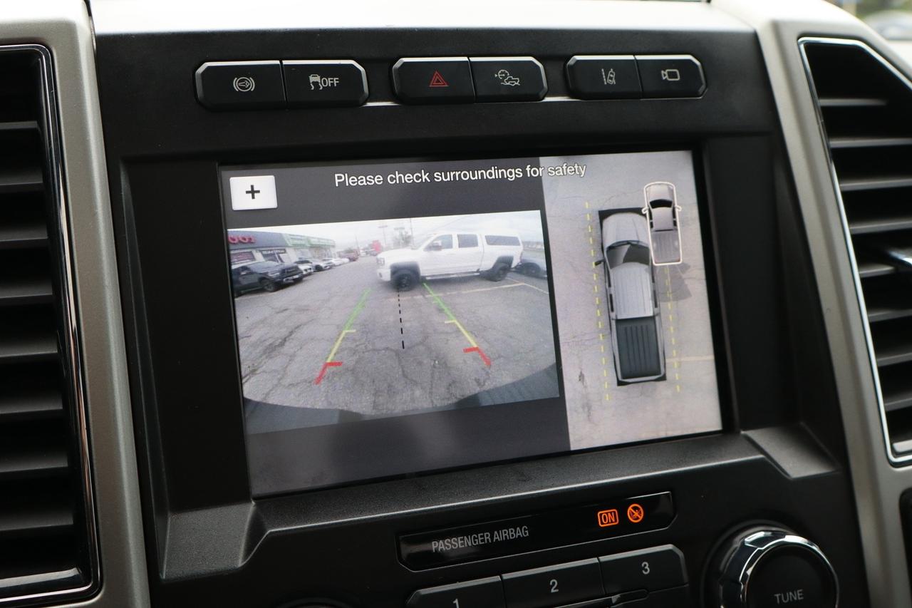 2020 Ford F-250 LARIAT Crew Cab 4WD Diesel Powerstroke Photo