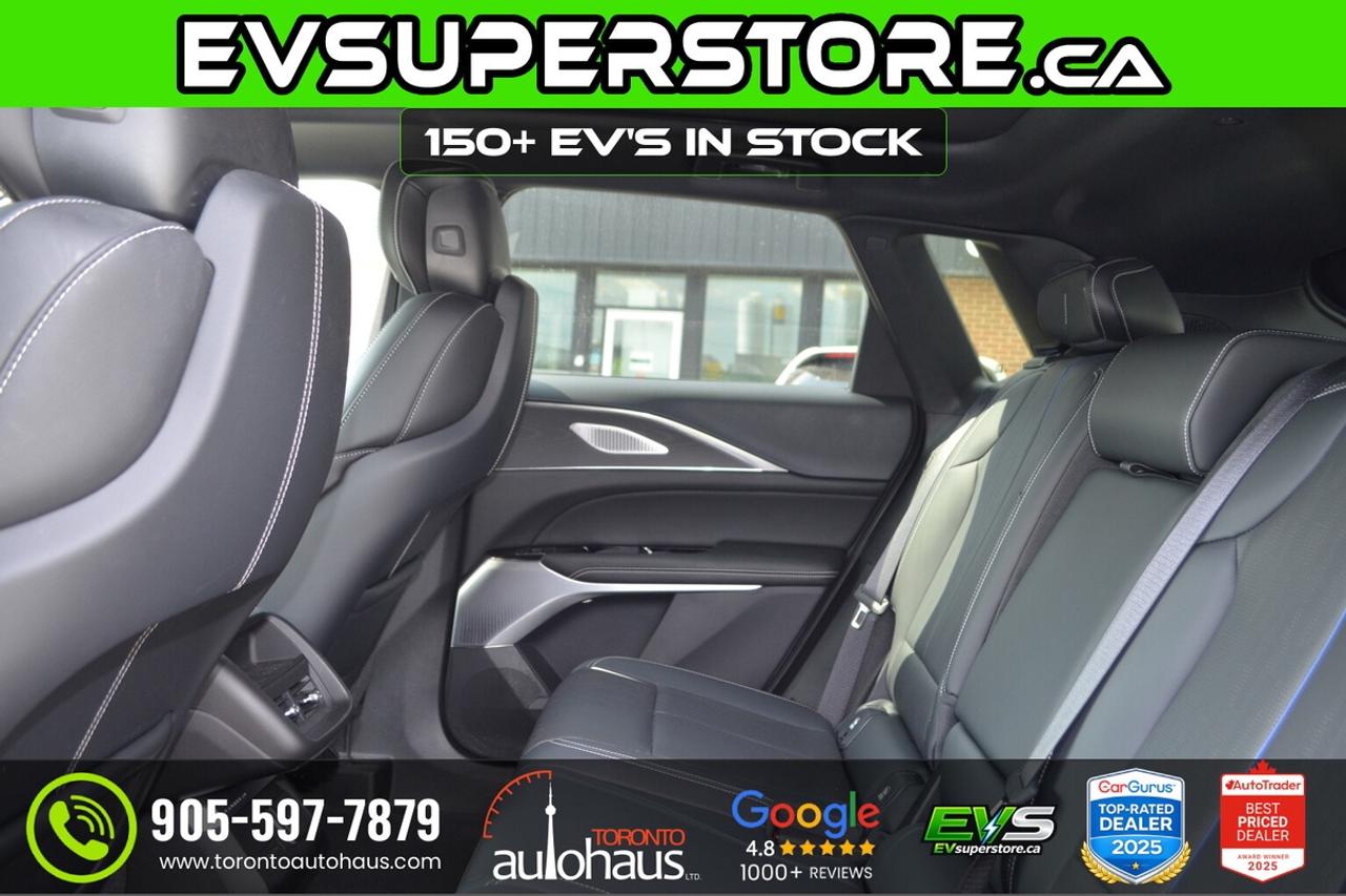2024 Cadillac LYRIQ LUXURY 2 I 600E4 I AWD Photo