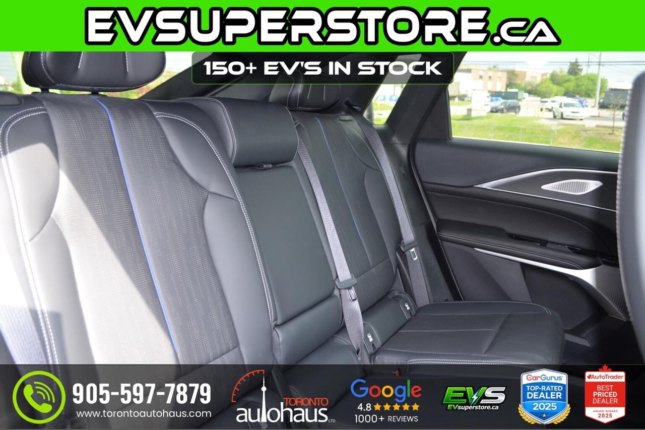 2024 Cadillac LYRIQ LUXURY 2 I 600E4 I AWD Photo