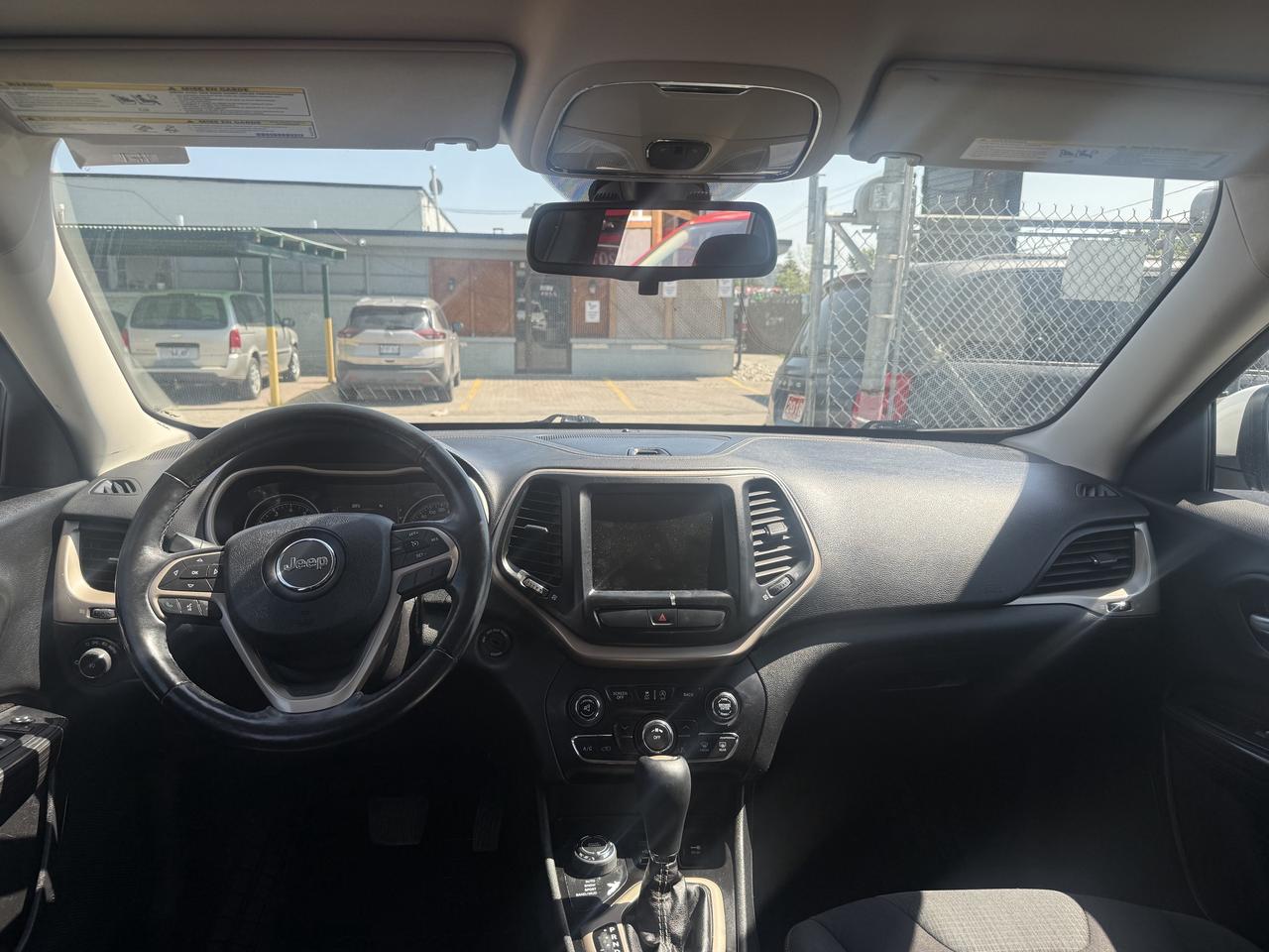 2015 Jeep Cherokee *** 3 YEAR WARRANTY INCLUDED *** Photo