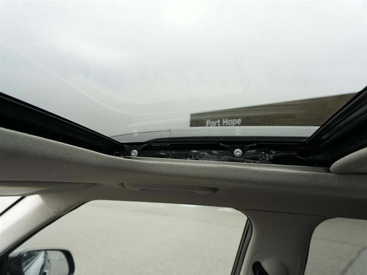 2021 Hyundai Venue Ultimate IVT w-Black Interior Photo