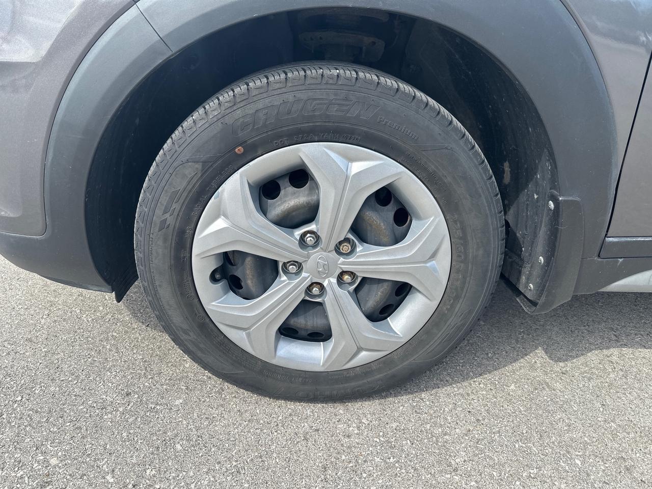 2020 Hyundai Tucson Essential 4dr Front-Wheel Drive Photo