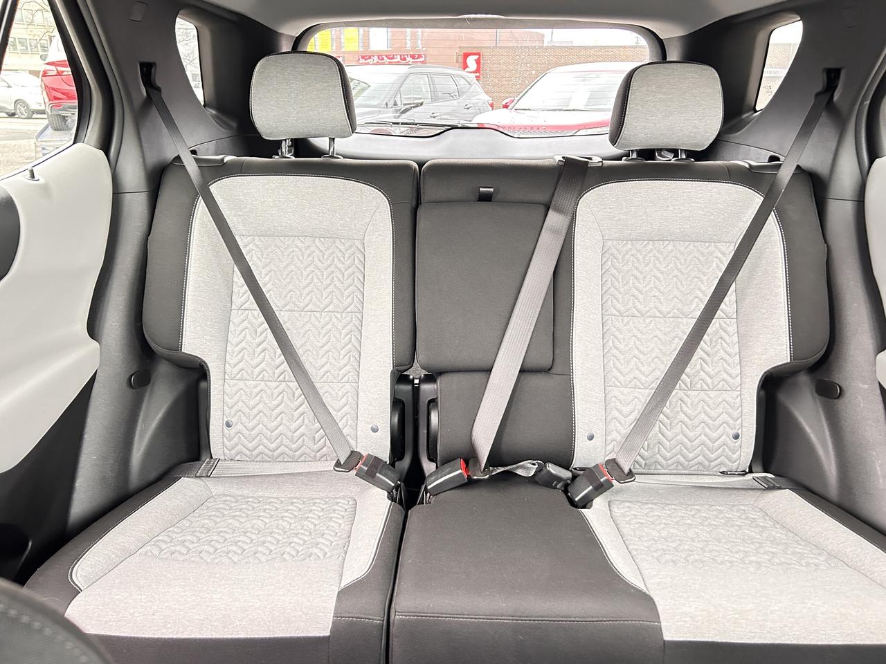 2023 Chevrolet Equinox AWD 4dr LS w-1LS Photo