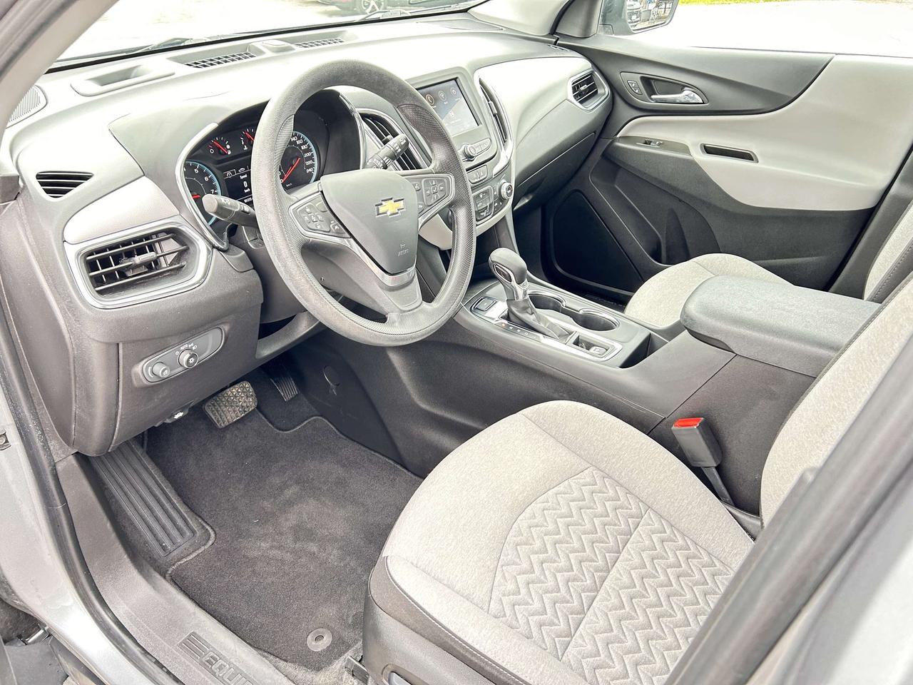 2023 Chevrolet Equinox LS AWD Photo