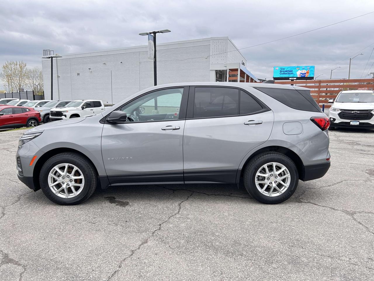 2023 Chevrolet Equinox LS AWD Photo