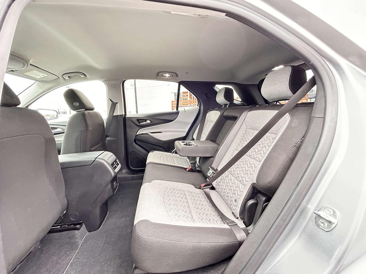 2023 Chevrolet Equinox LS AWD Photo