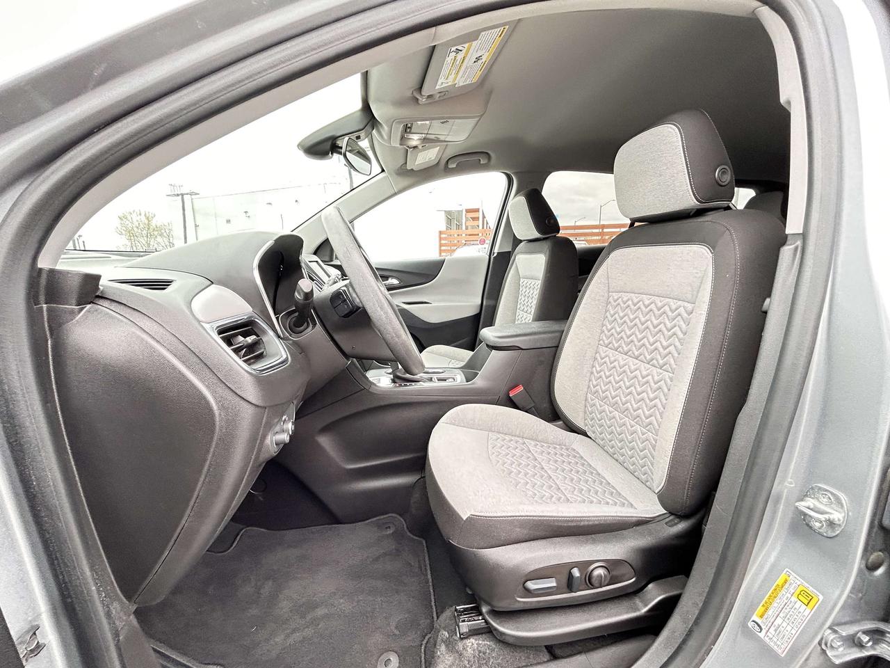 2023 Chevrolet Equinox LS AWD Photo