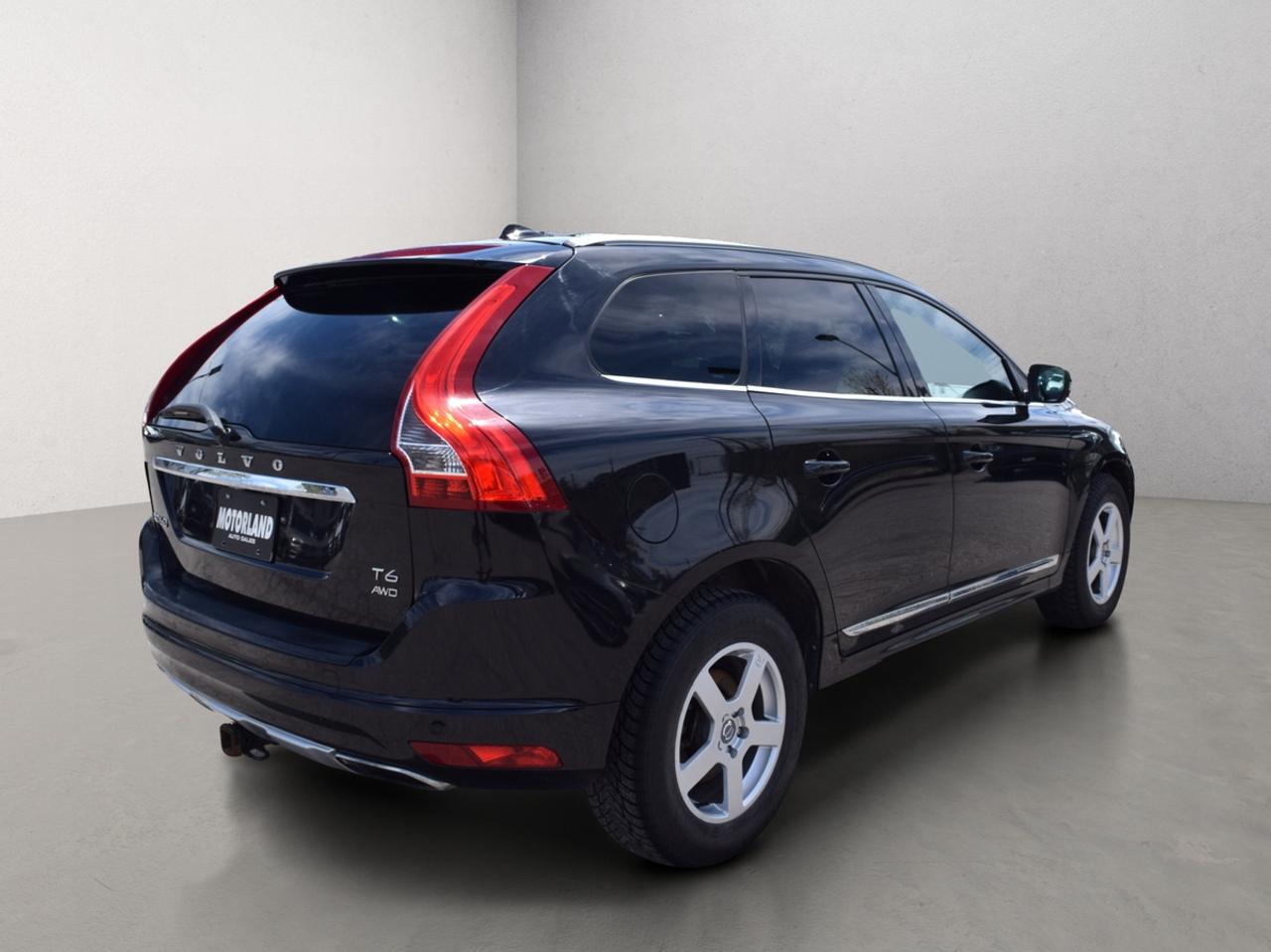 2015 Volvo XC60 T6 Premier Plus AWD Photo4