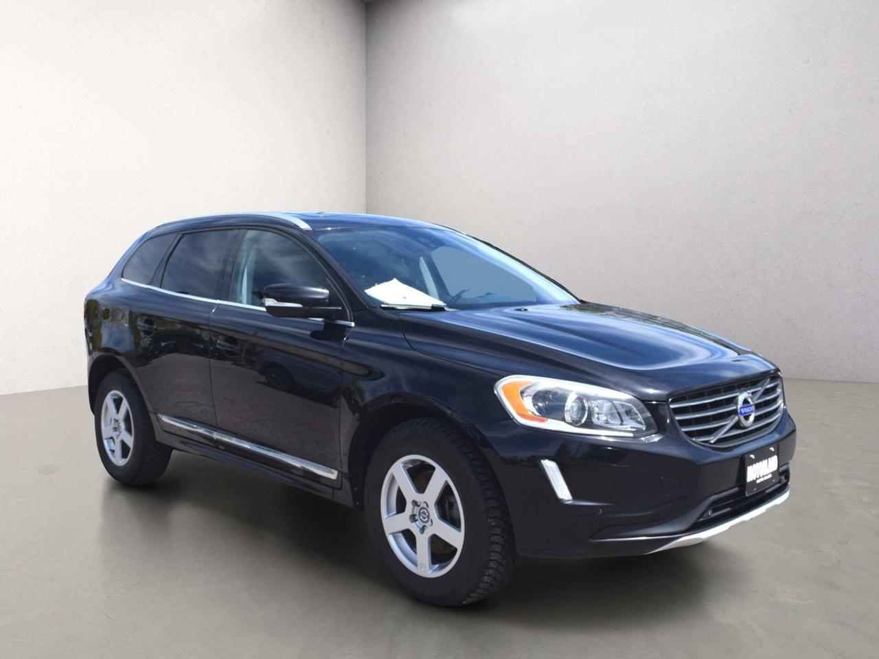 2015 Volvo XC60 T6 Premier Plus AWD Photo