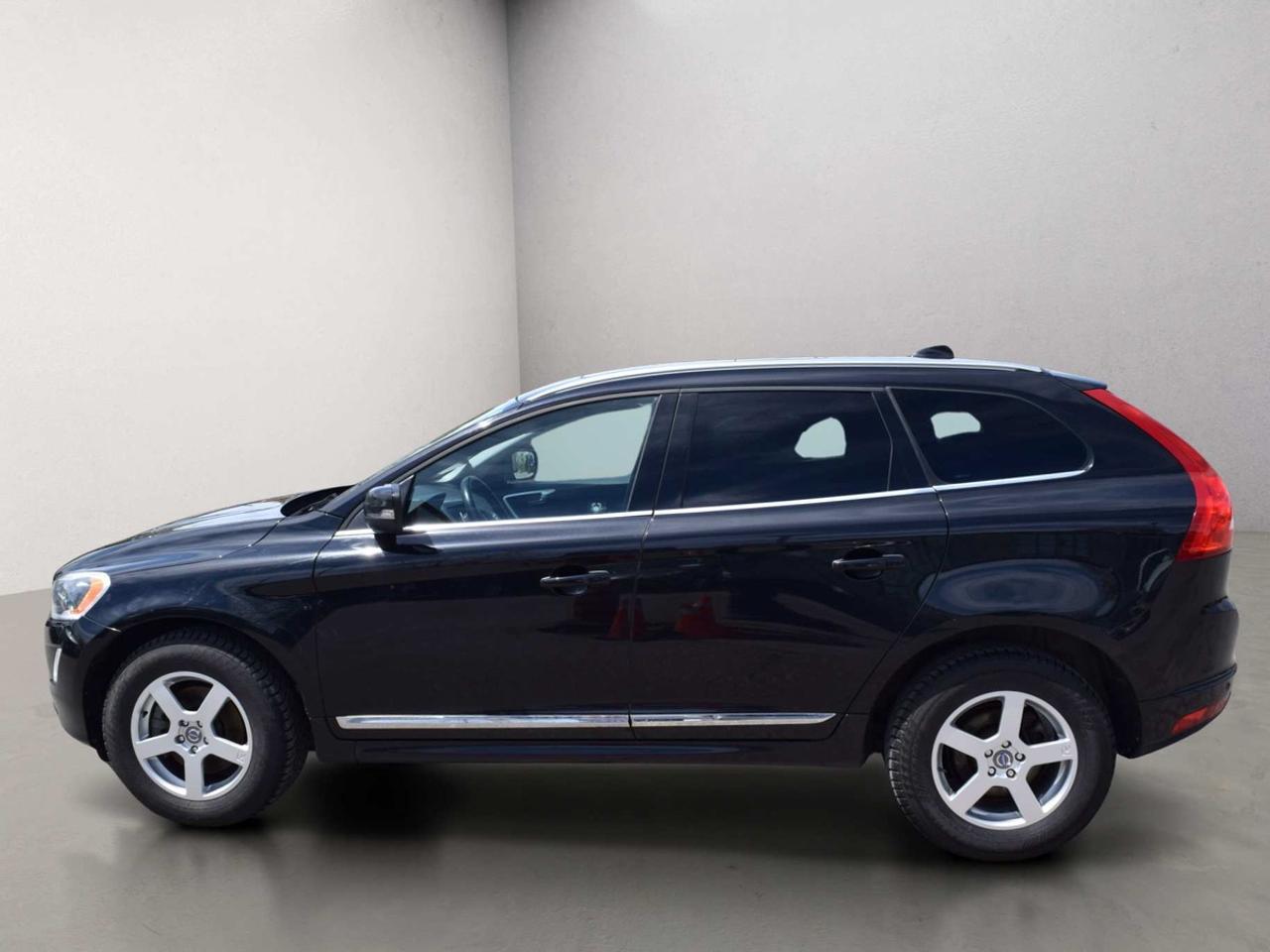 2015 Volvo XC60 T6 Premier Plus AWD Photo