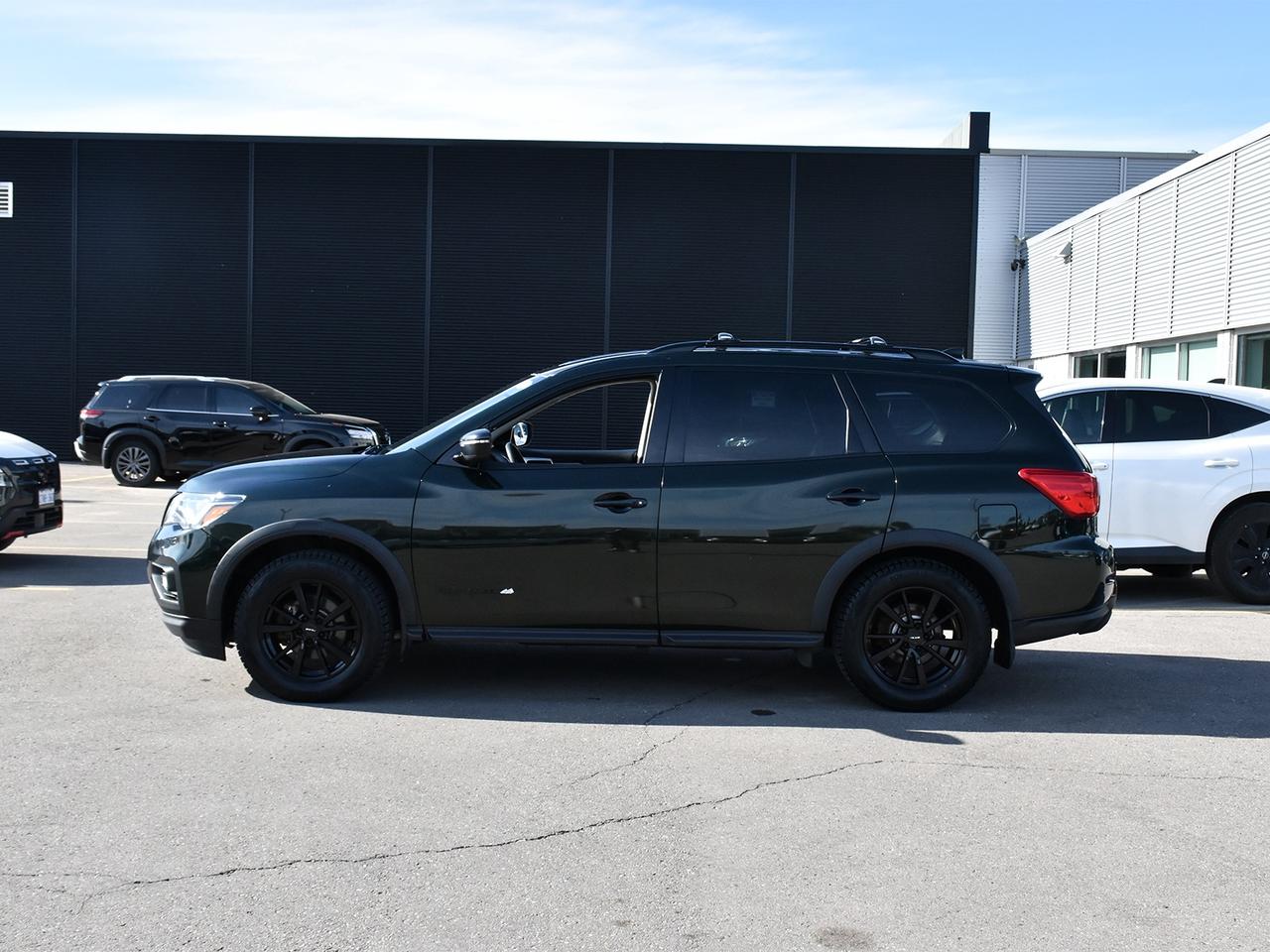 2020 Nissan Pathfinder SV Tech  - Navigation -  Heated Seats Photo2