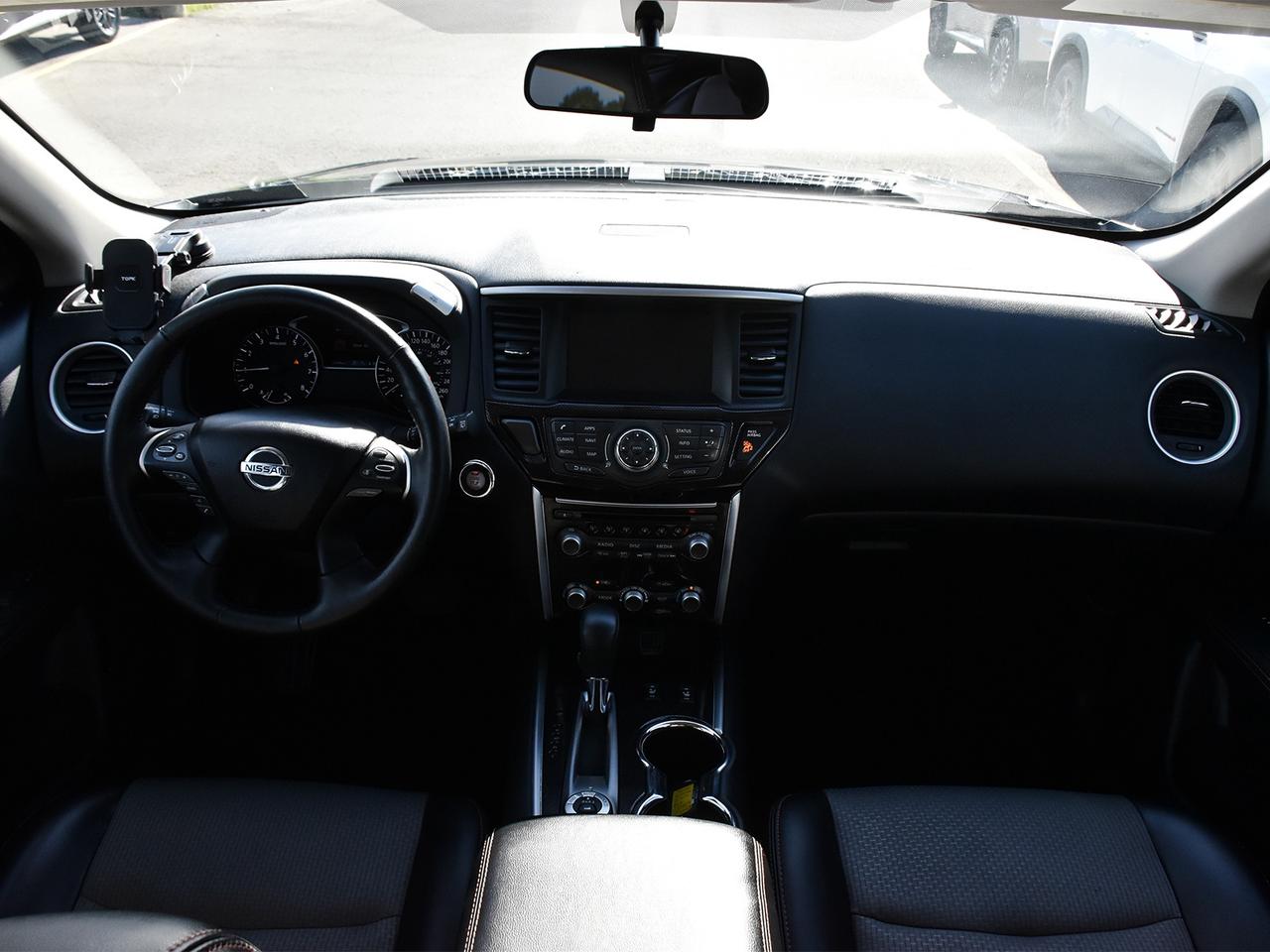 2020 Nissan Pathfinder SV Tech  - Navigation -  Heated Seats Photo