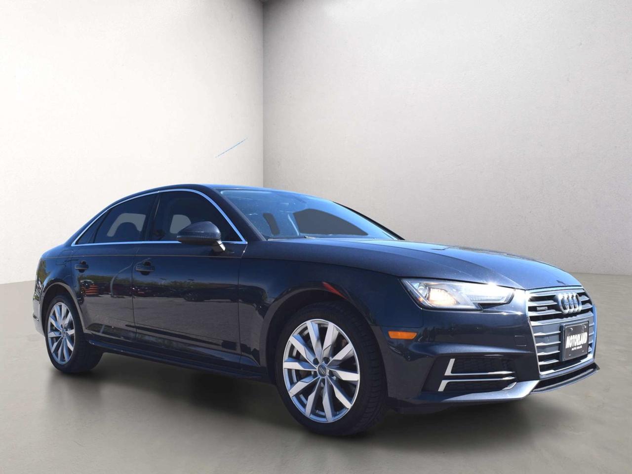 2018 Audi A4 Komfort Plus AWD Sunroof Photo