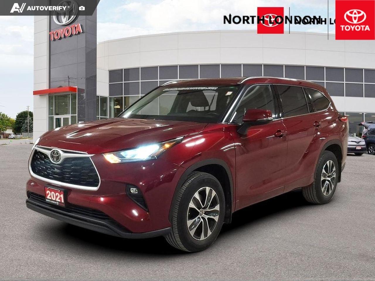 2021 Toyota Highlander XLE 4dr All-wheel Drive Photo0
