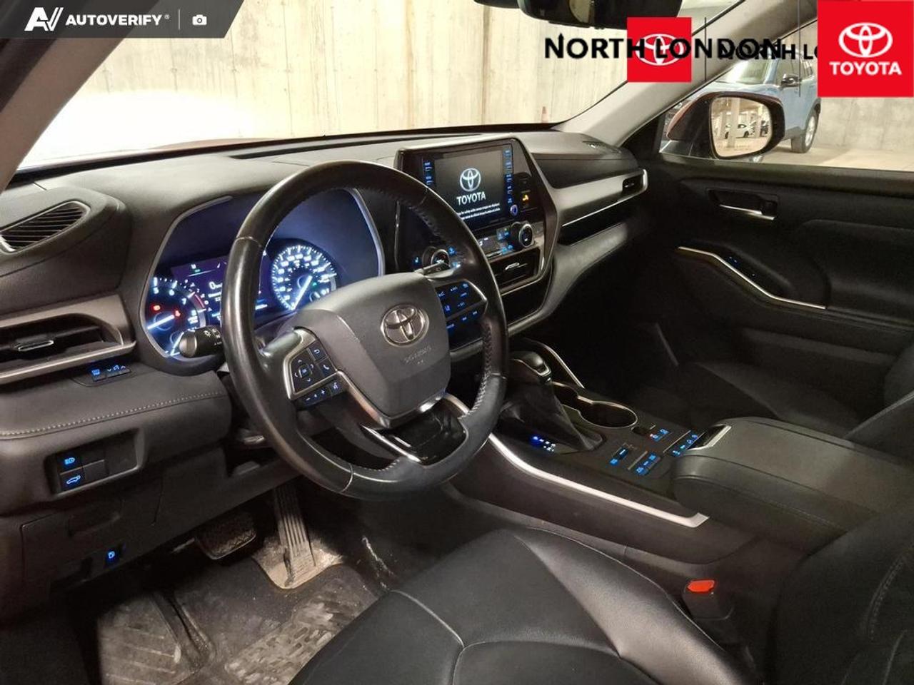 2021 Toyota Highlander XLE 4dr All-wheel Drive Photo