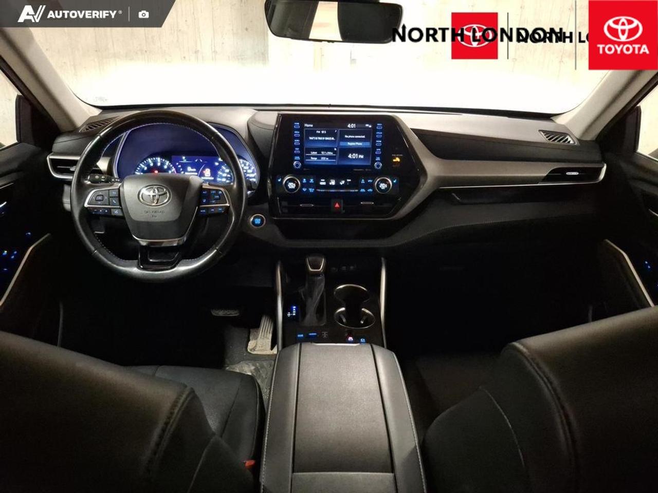 2021 Toyota Highlander XLE 4dr All-wheel Drive Photo