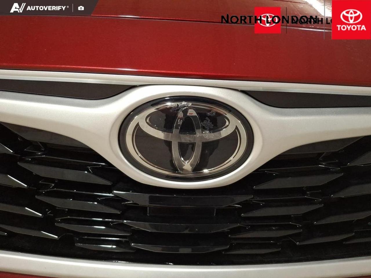 2021 Toyota Highlander XLE 4dr All-wheel Drive Photo
