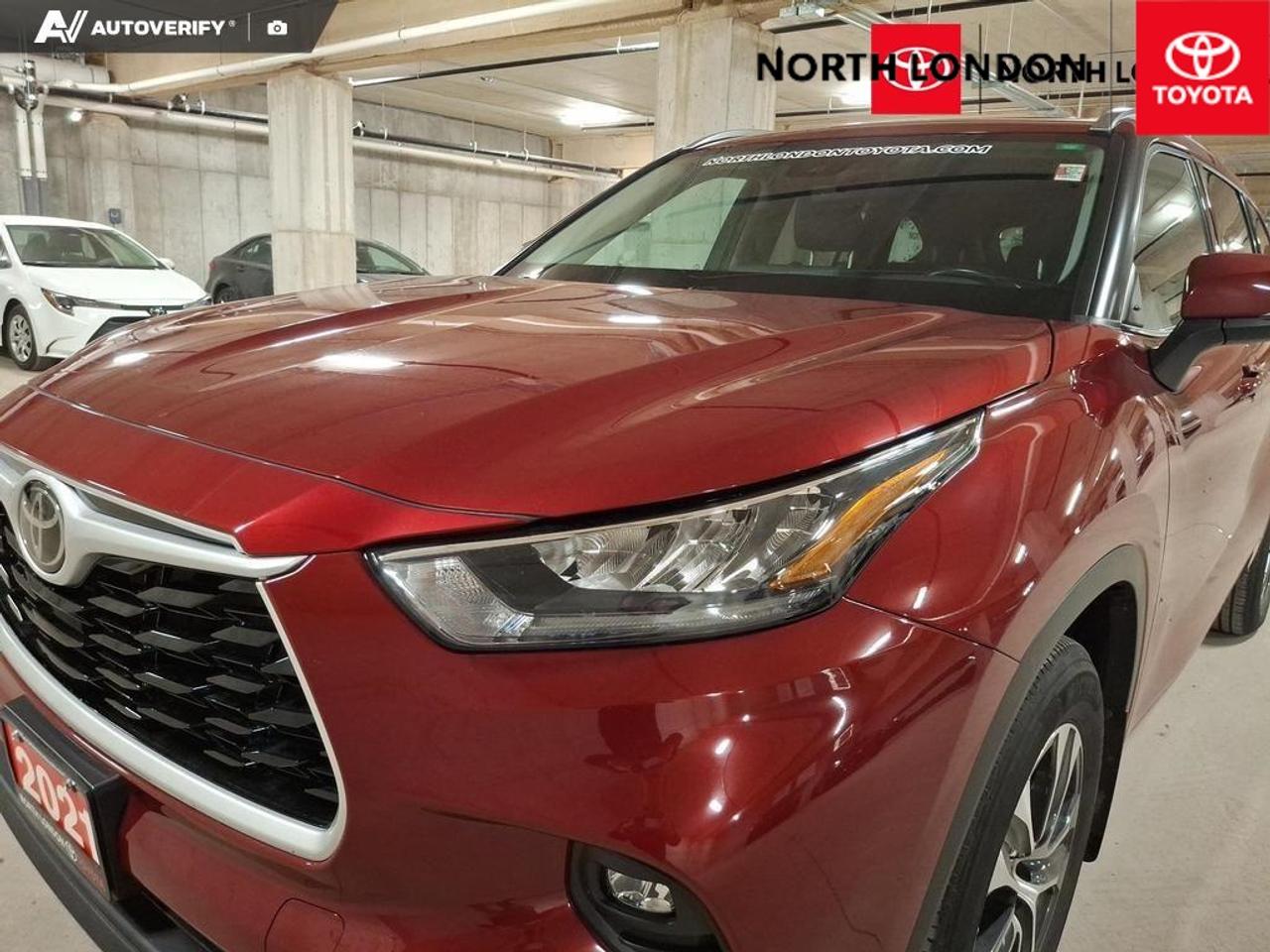 2021 Toyota Highlander XLE 4dr All-wheel Drive Photo