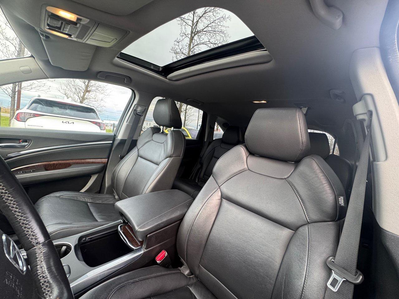 2020 Acura MDX Tech SH-AWD Photo