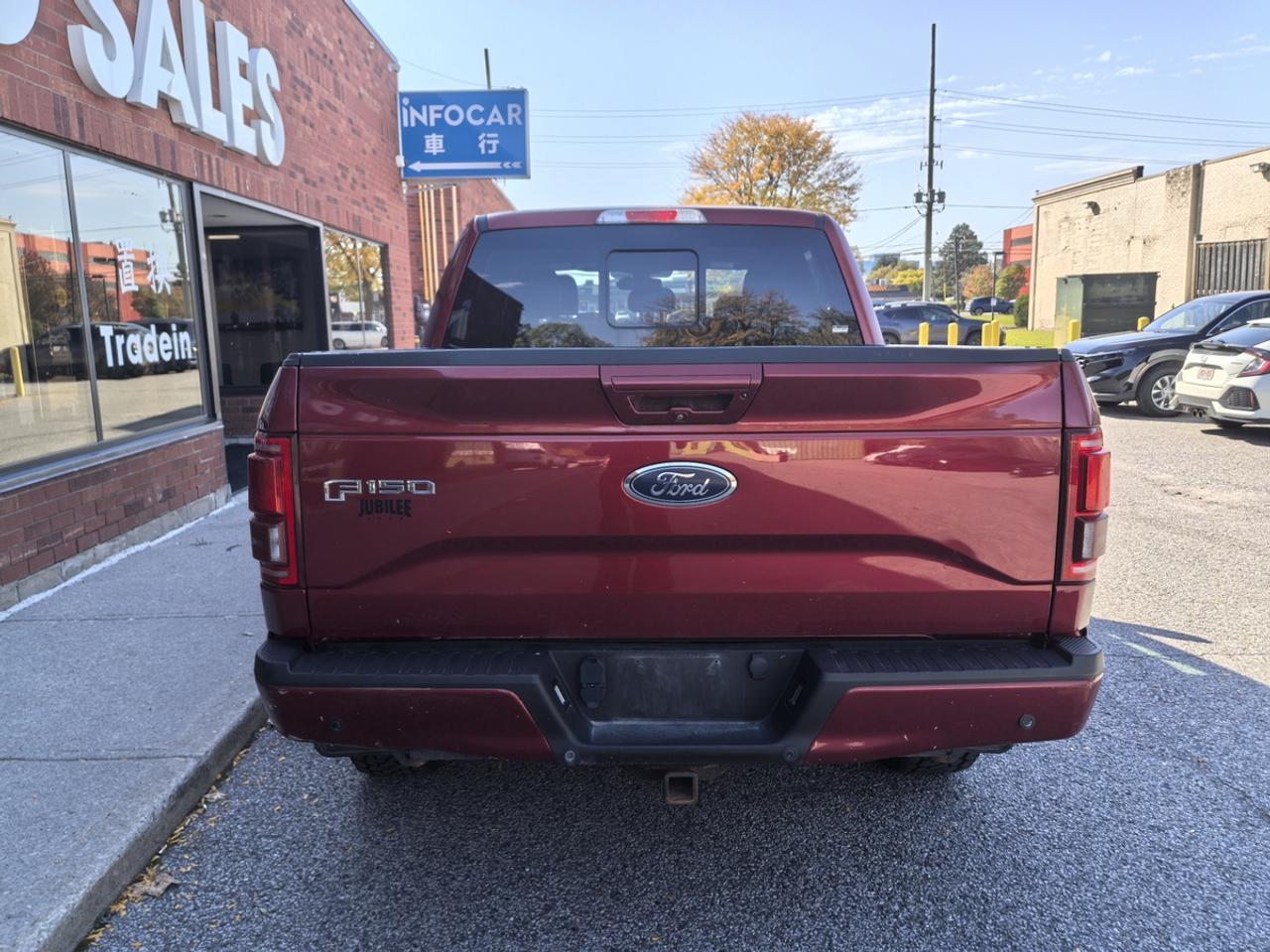 2016 Ford F-150 XLT Photo