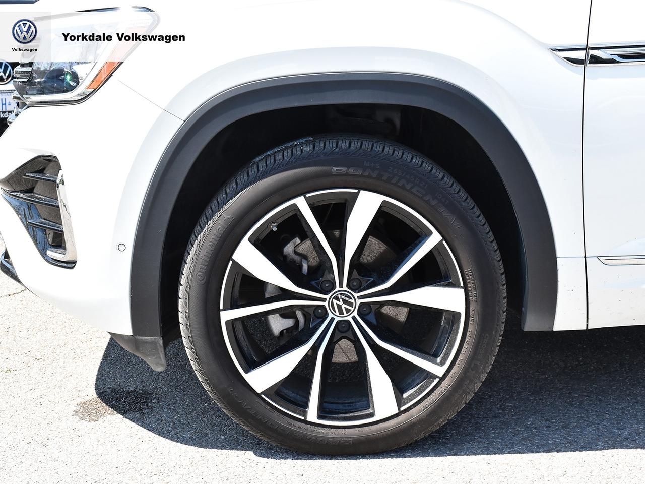 2025 Volkswagen Atlas Cross Sport  Photo