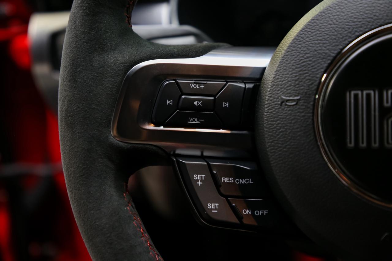 2021 Ford Mustang MACH 1 5.0L 470HP MANUAL HANDLINGPKG RECARO LOWKM Photo