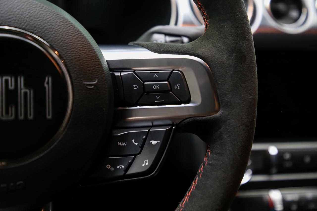 2021 Ford Mustang MACH 1 5.0L 470HP MANUAL HANDLINGPKG RECARO LOWKM Photo