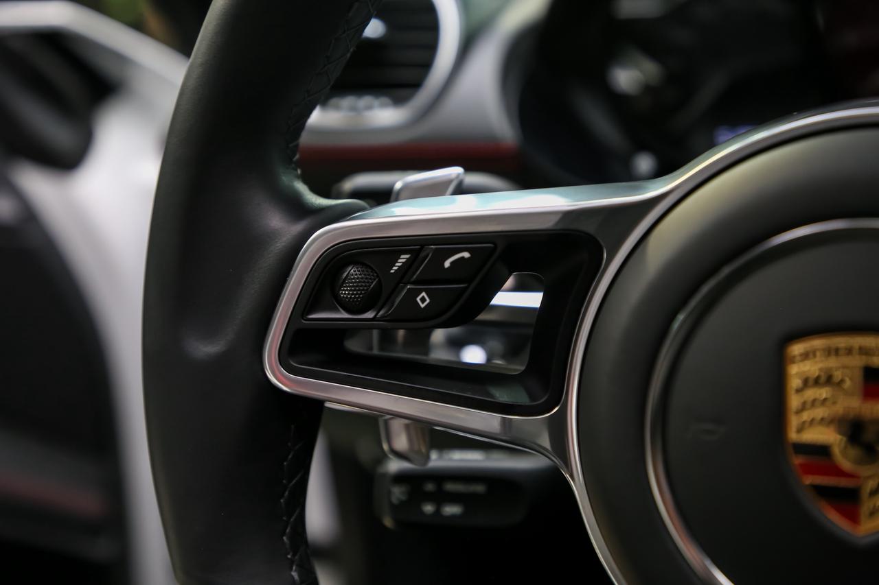 2024 Porsche 718 Boxster GTS 4.0 394HP PDK GTSINTERIOR NOACCIDENT WARRANTY Photo