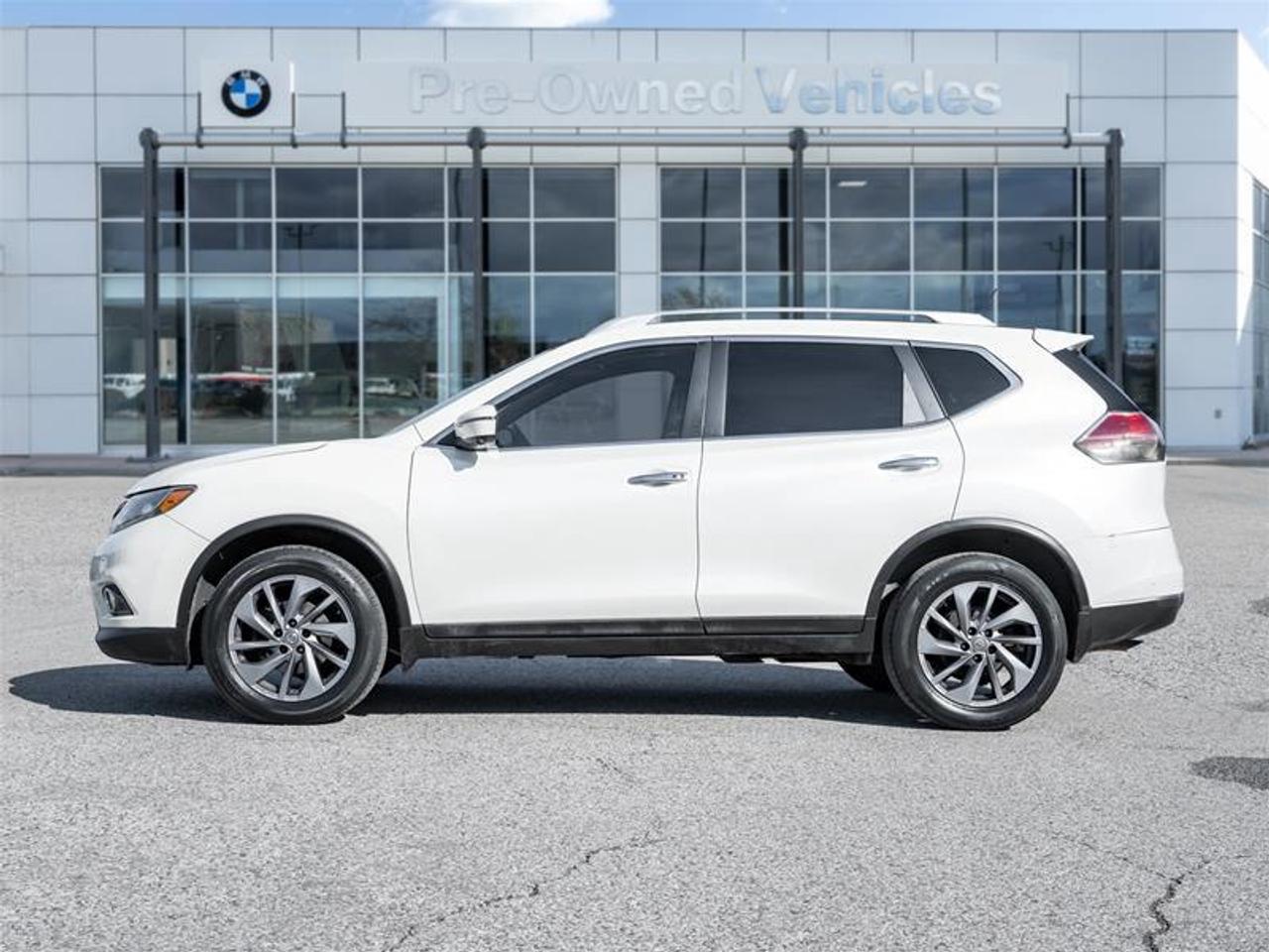 2016 Nissan Rogue SL Premium (CVT) 4dr All-Wheel Drive Photo