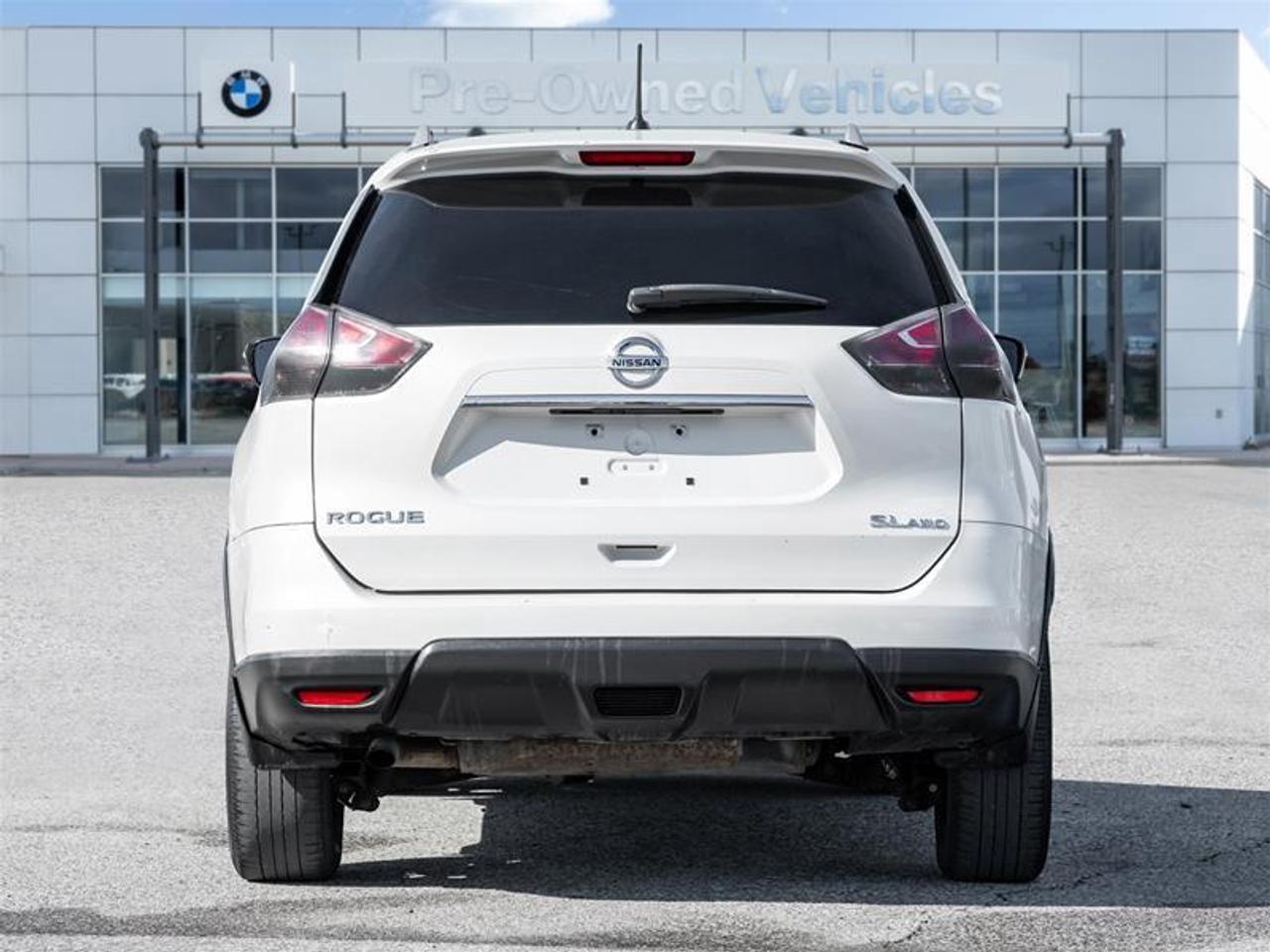 2016 Nissan Rogue SL Premium (CVT) 4dr All-Wheel Drive Photo