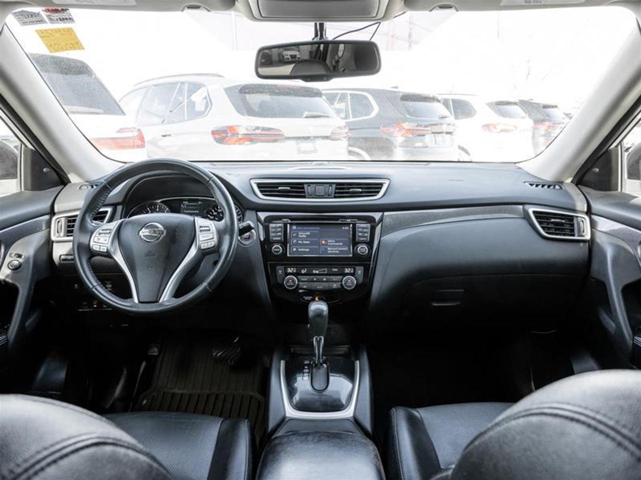 2016 Nissan Rogue SL Premium (CVT) 4dr All-Wheel Drive Photo