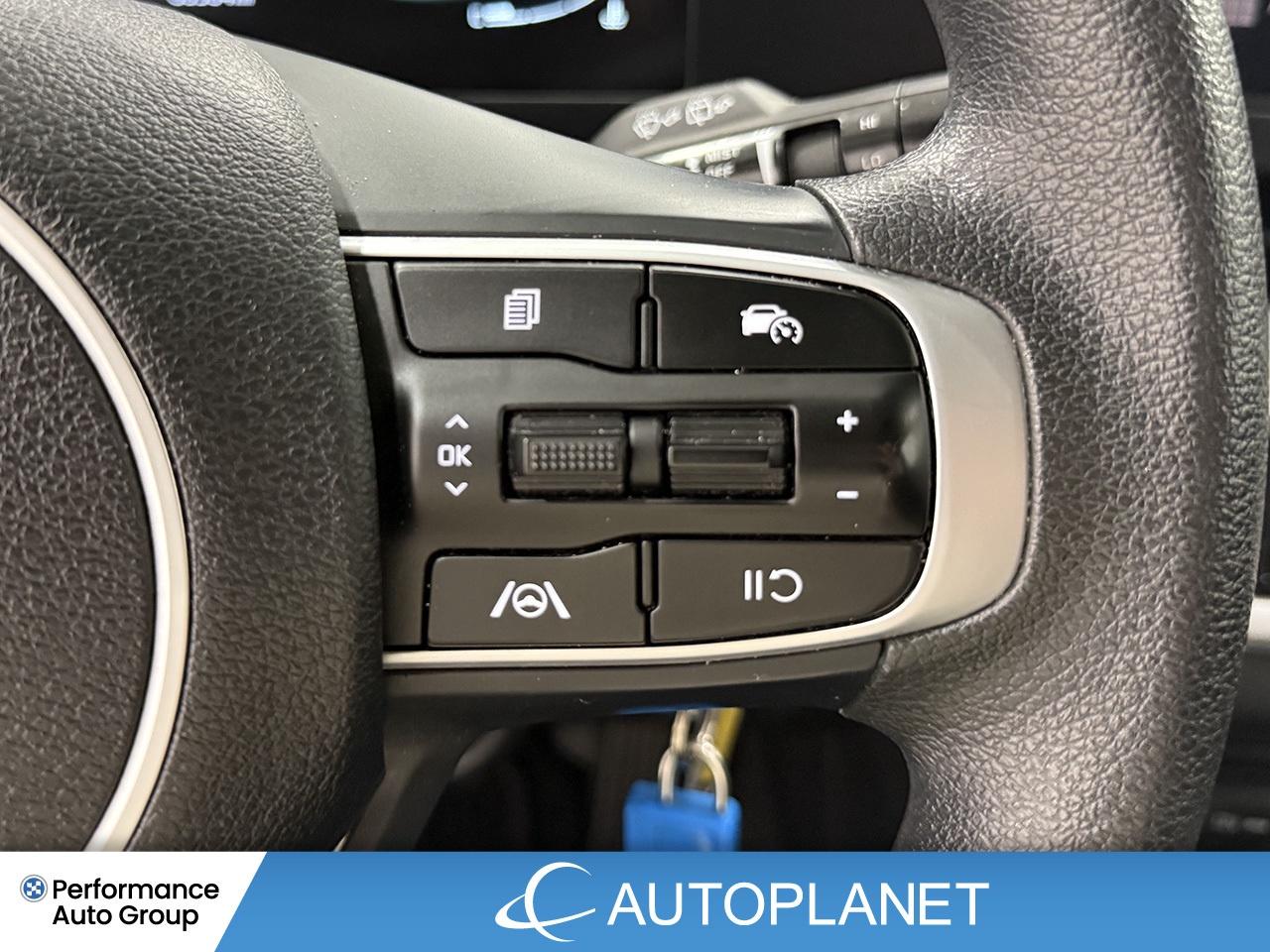 2023 Kia Sportage LX AWD, Heated Seats, Apple CarPlay, Back Up Cam! Photo