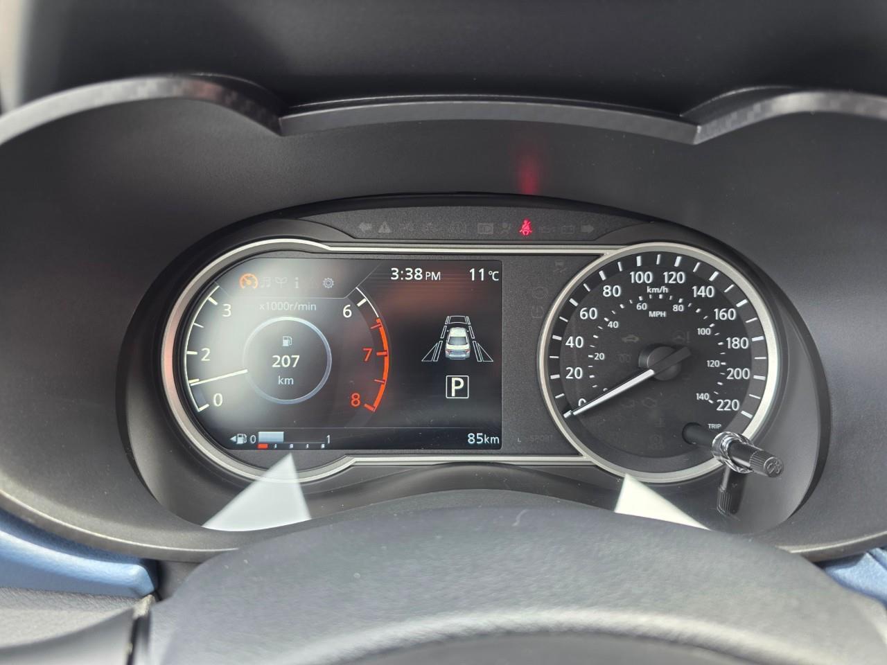 2025 Nissan Versa SV 4dr Sedan Photo