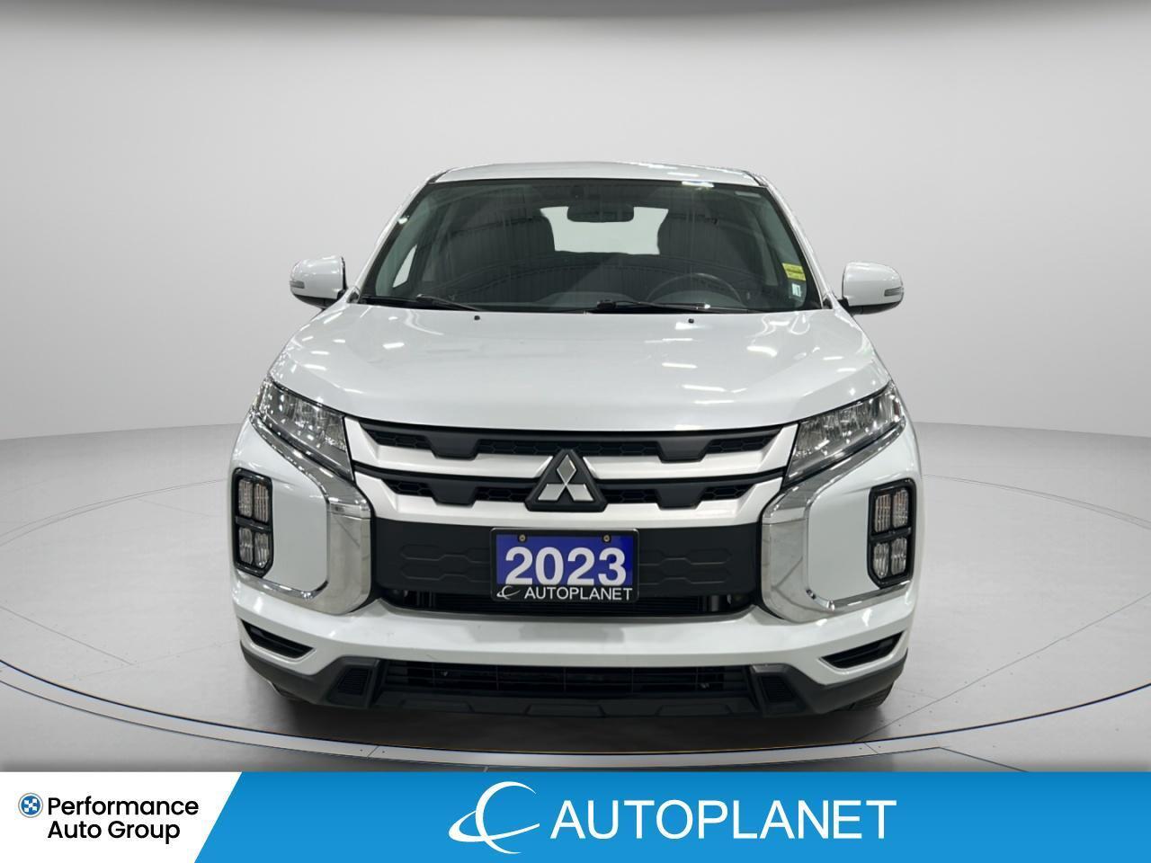 2023 Mitsubishi RVR SE AWD, Back Up Camera, Apple CarPlay,Heated Seats Photo