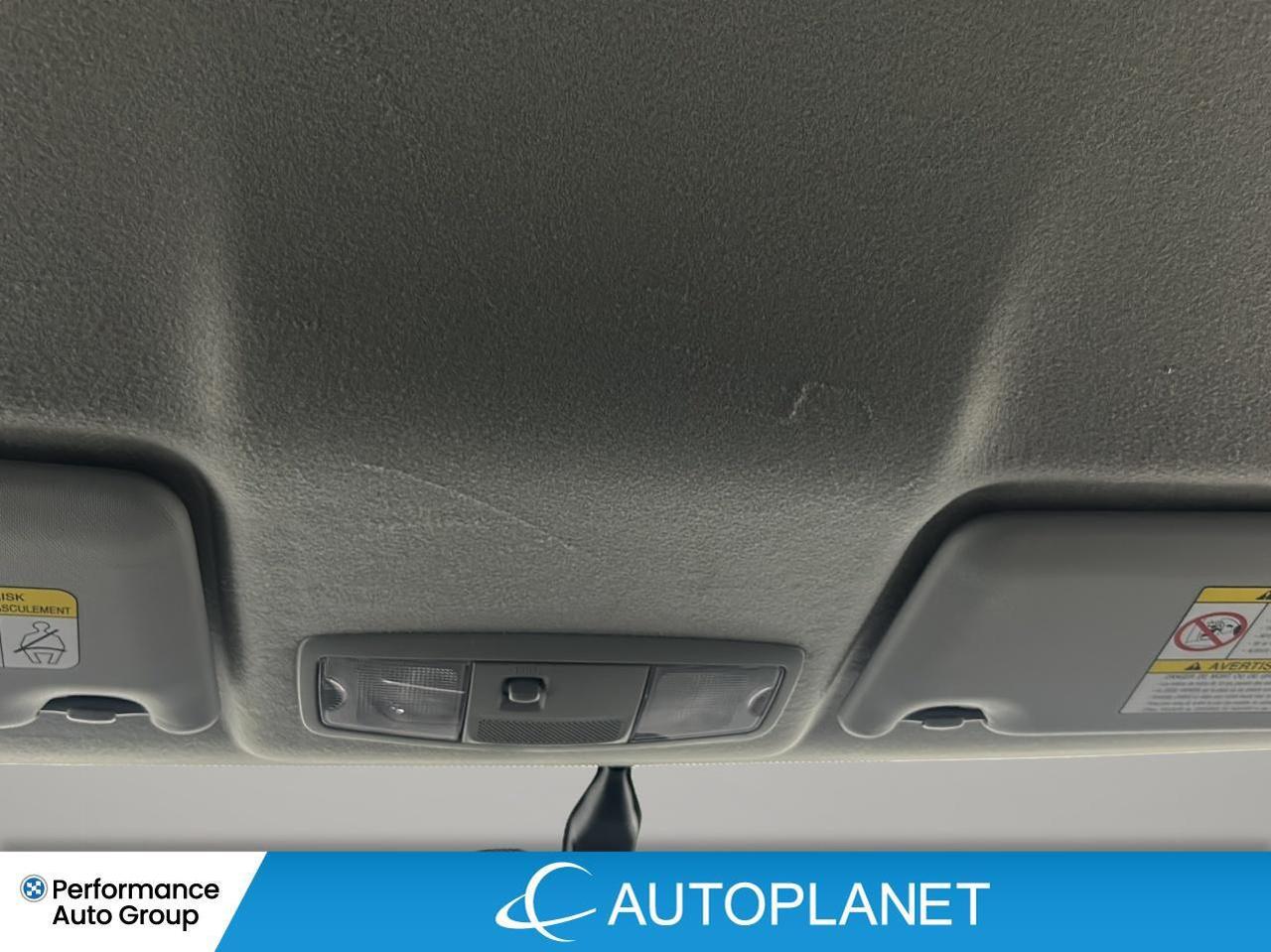 2023 Mitsubishi RVR SE AWD, Back Up Camera, Apple CarPlay,Heated Seats Photo