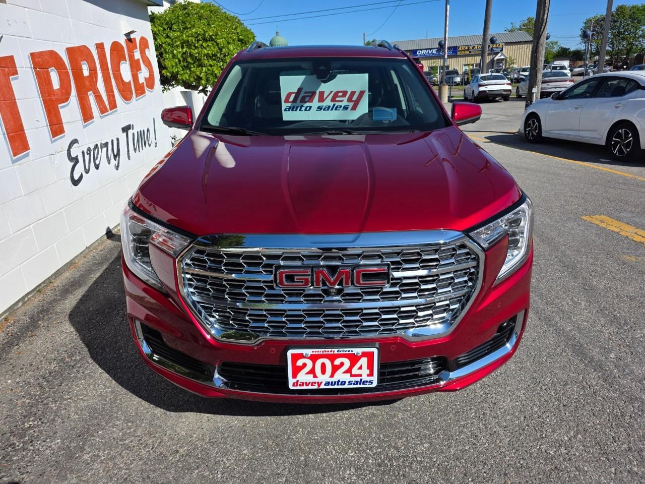2024 GMC Terrain Denali 4dr All-Wheel Drive Photo