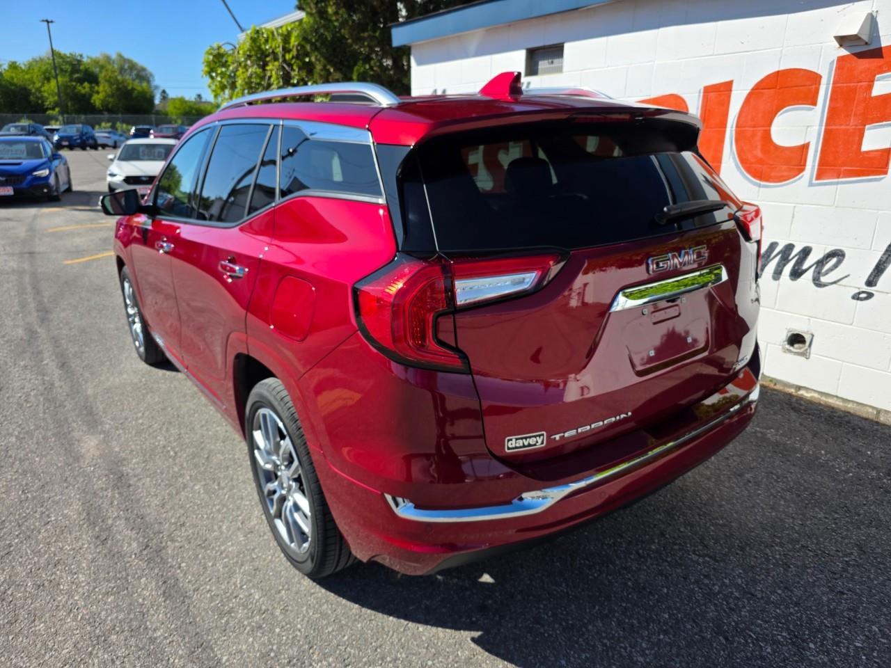 2024 GMC Terrain Denali 4dr All-Wheel Drive Photo