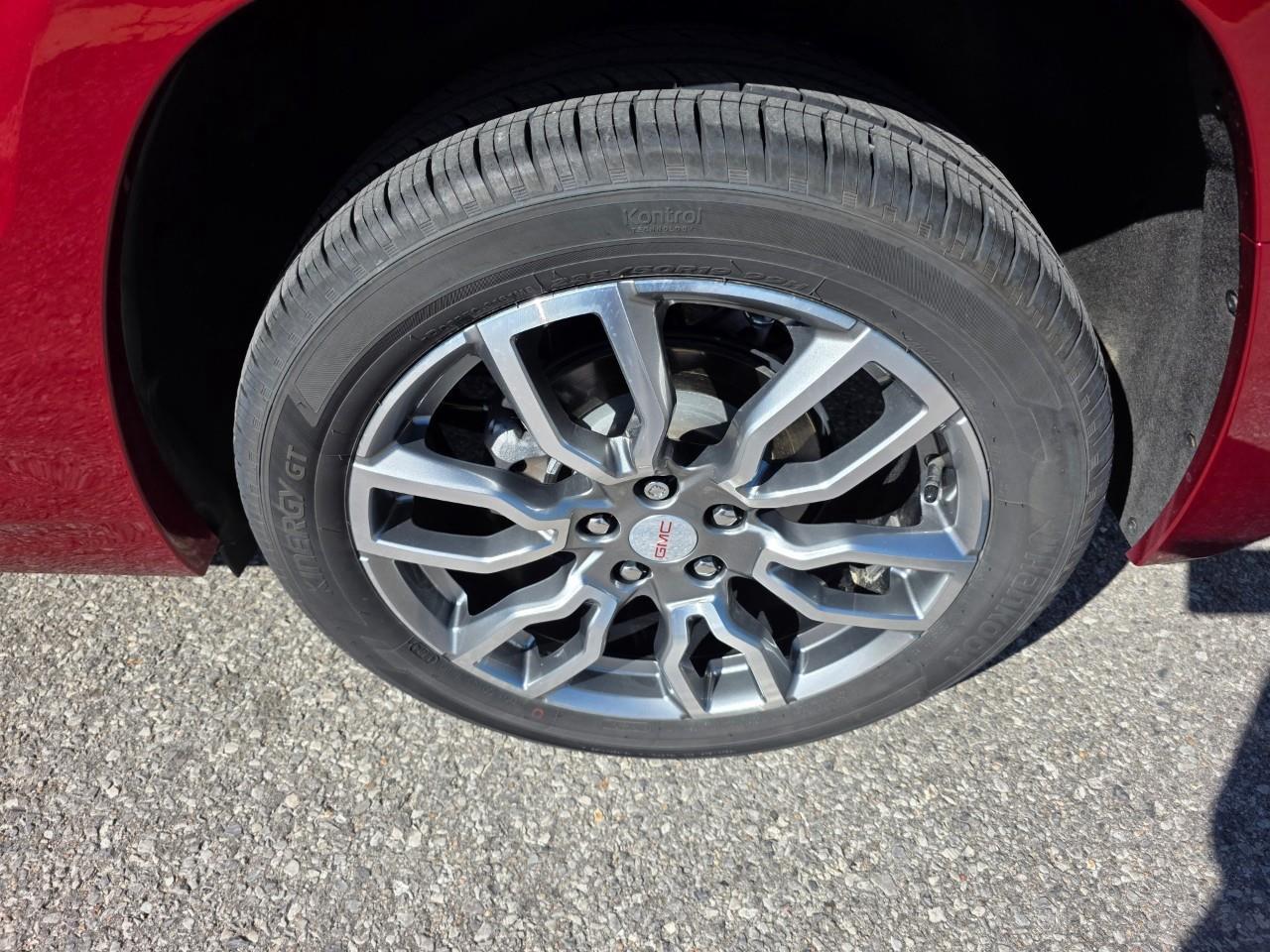 2024 GMC Terrain Denali 4dr All-Wheel Drive Photo