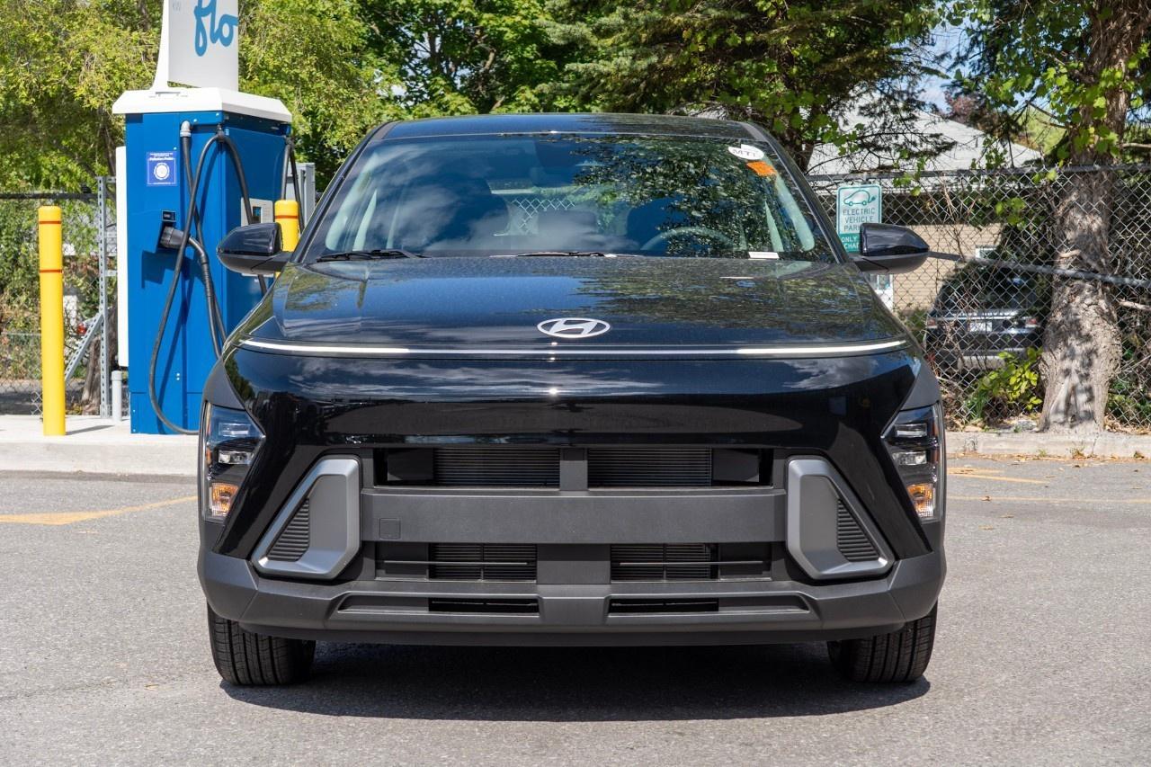 2026 Hyundai KONA 2.0L Essential AWD Photo