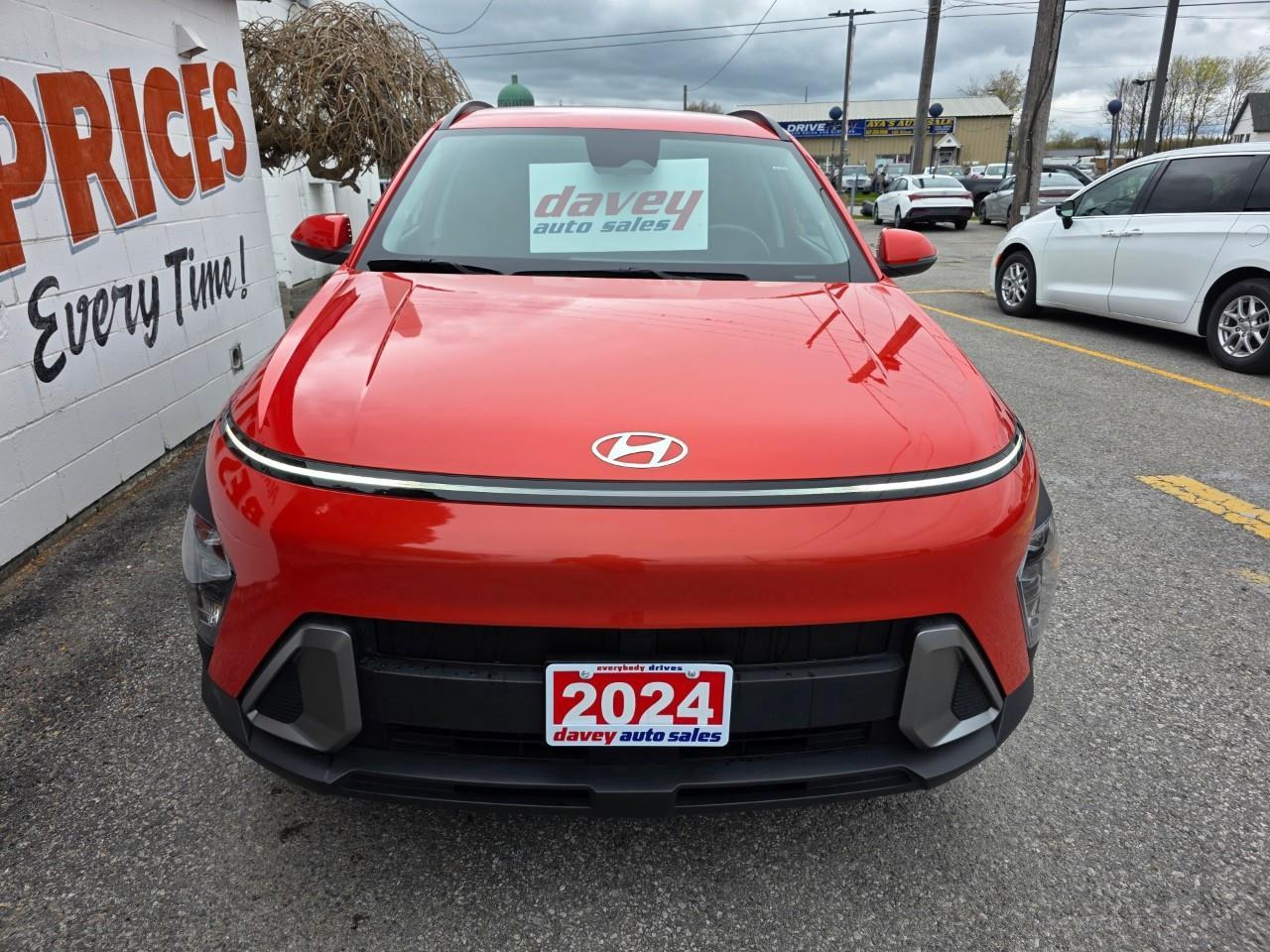2024 Hyundai KONA 2.0L Preferred 4dr All-Wheel Drive Photo