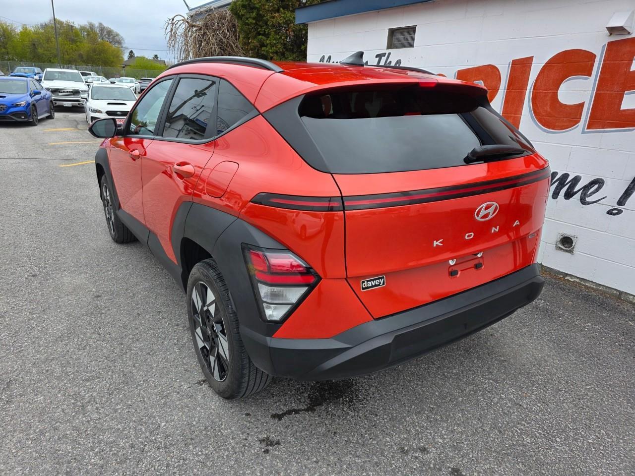 2024 Hyundai KONA 2.0L Preferred 4dr All-Wheel Drive Photo