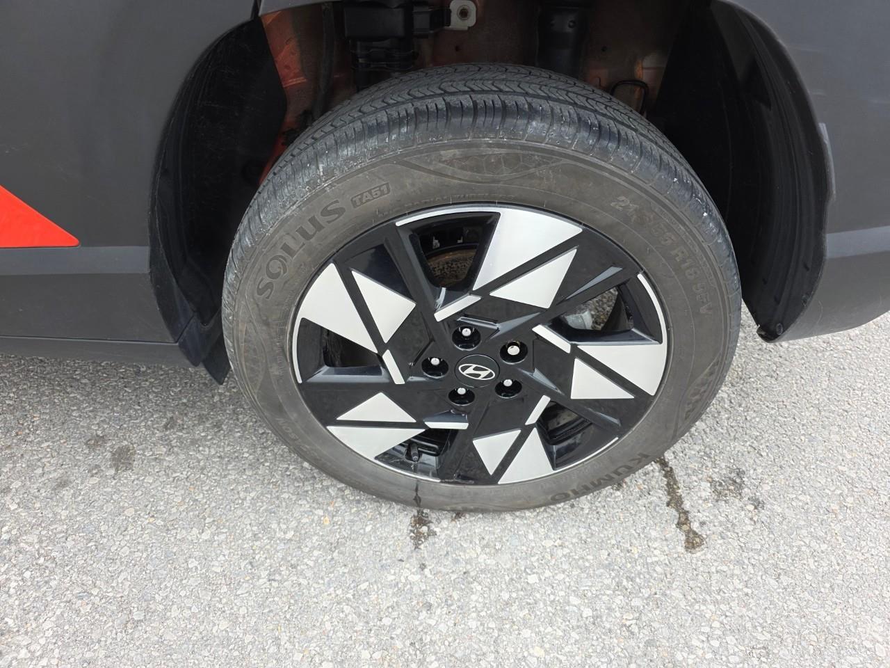 2024 Hyundai KONA 2.0L Preferred 4dr All-Wheel Drive Photo